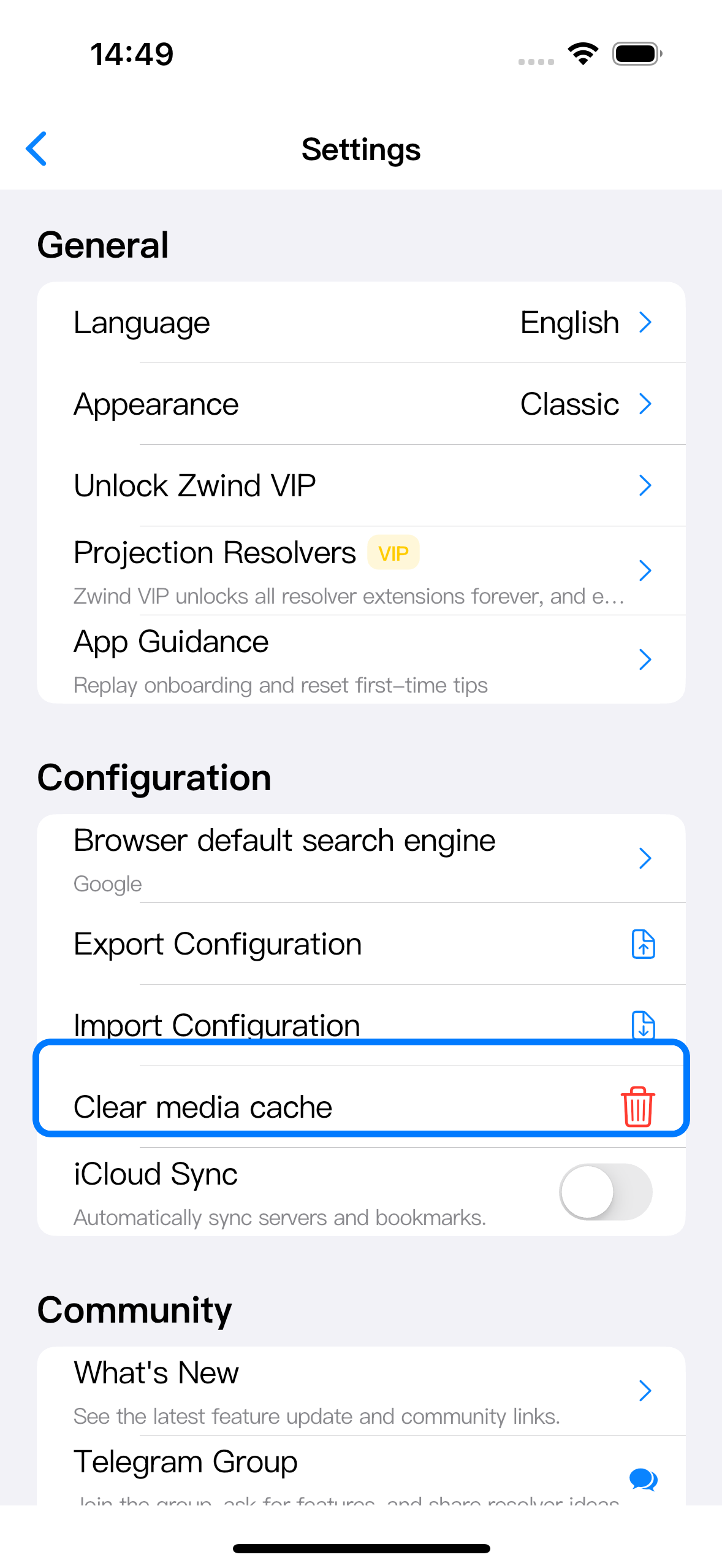 Settings Configuration section with Clear media cache highlighted.